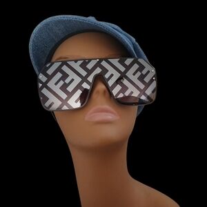 Designer Oversized Sunglasses UNISEX NEW